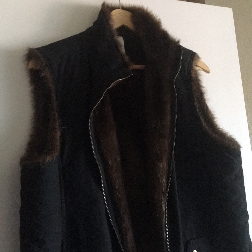 Vest Size L